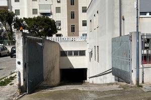 Box auto rione commenda