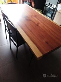 Tavolo+due poltroncine