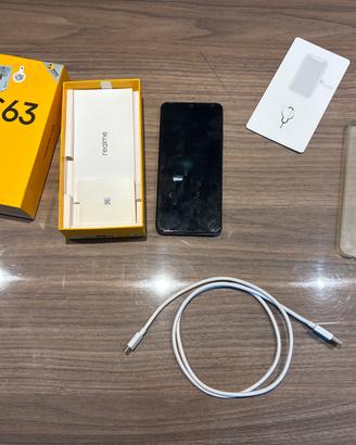 Realme c63