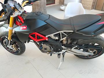 Aprilia Dorsoduro 750