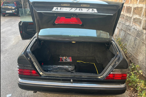 Mercedes 200 CE  coupe / coupé con CRS