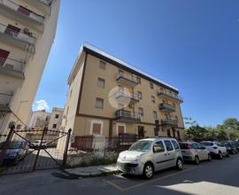 3 LOCALI A PALERMO