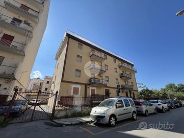 3 LOCALI A PALERMO