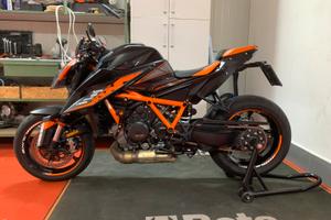 Ktm 1290 superduke r
