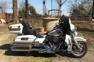 Ultra Classic FLHTCU ABS