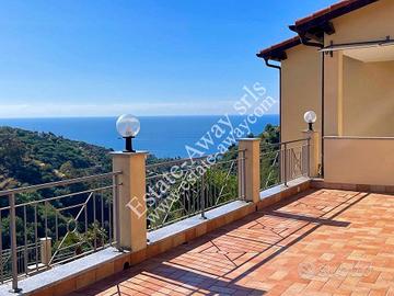 Villa di 210 m² con più di 5 locali a Bordighera
