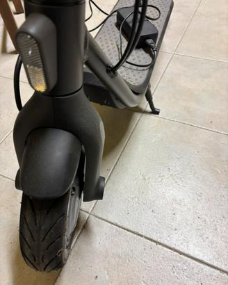 Monopattino elettrico segway ninebot