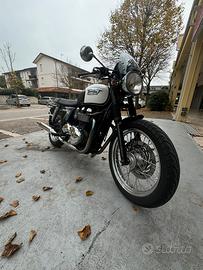 Triumph Bonneville T100
