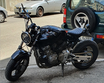 Honda hornet 600