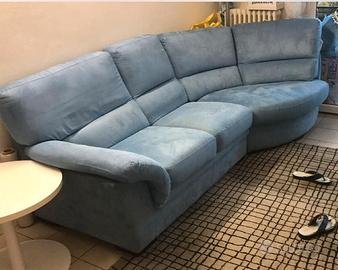 Dovano a quattro posti