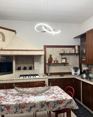 cucina in muratura ( prezzo trattabile)
