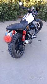 MOTO GUZZI V7 STONE TEN