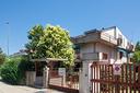 4-locali-a-grottammare