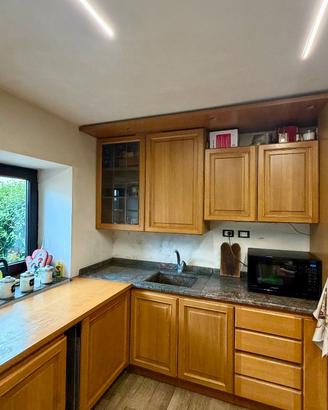 cucina in legno naturale 4,6m+