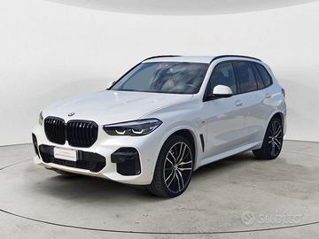 BMW X5 xdrive40d mhev 48V Msport auto