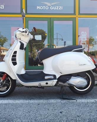 Vespa GTS 300 hpe Super ABS+ASR