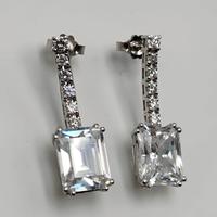 ORECCHINI PENDENTI ORO CON DIAMANTI