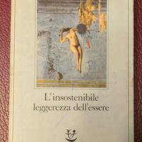 L' insostenibile leggerezza dell' essere 