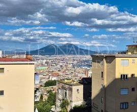Via G. Santacroce - 6 vani panoramico con box auto