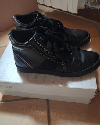 scarpe Geox stivaletto 
