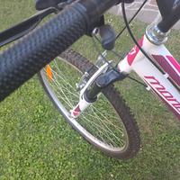 MTB donna/ragazza Montana