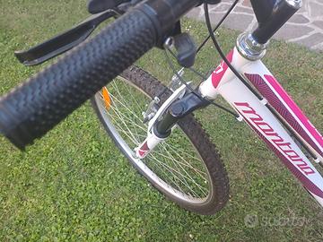 MTB donna/ragazza Montana
