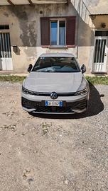 Golf 8.5 R line Plus