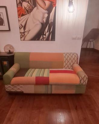 Divano vintage rifoderato