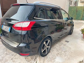 Ford Grand C- Max 7 posti, interni come nuovi