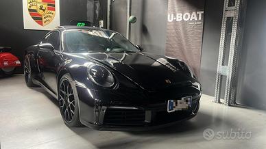 PORSCHE 992 911 Carrera 4S