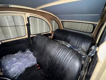 auto d'epoca citroen 2cv