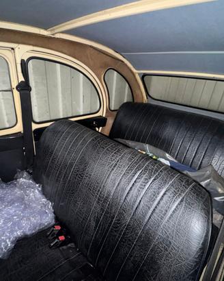 auto d'epoca citroen 2cv