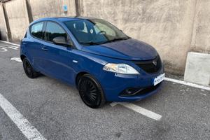 lancia ypsilon gpl 2018