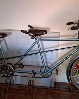 tandem