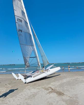 Catamarano F18 bimare X4