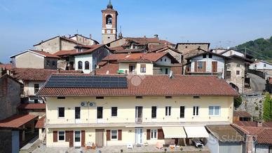 BIFAMILIARE A PALAZZO CANAVESE