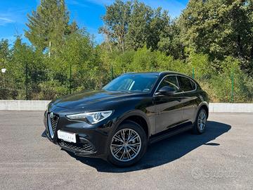 Alfa Romeo Stelvio 2.2 Turbodiesel 190 CV AT8 Q4 E
