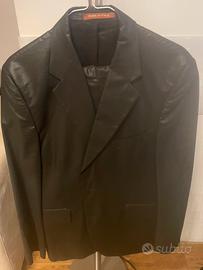 Vestito nero sgargiante per eventi o discoteca