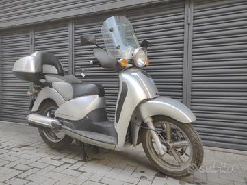 Aprilia Scarabeo 200 - 2002