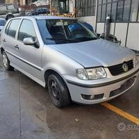 Ricambi Volkswagen Polo 2001 5 porte colori vari