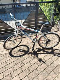 bicicletta bottecchia FX510 da 26"