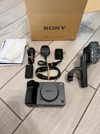 Sony FX 30 + Handle XLR