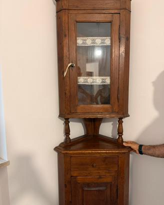 Credenza ad angolo antiquariato