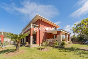 Capoterra - Villa indipendente con giardino
