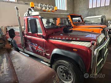 Land Rover Defender 110 Pick-Up 200tdi