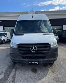 Mercedes-benz Sprinter F37/33 311 CDI RWD TA Furgo