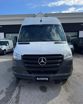 Mercedes-benz Sprinter F37/33 311 CDI RWD TA Furgo