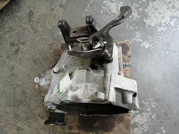 Cambio VOLKSWAGEN POLO 1198cc benzina del 2006