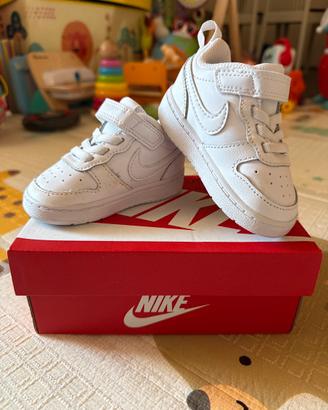 Scarpe bimba/o Nike “All Day Play”Bianche Eu 19.5