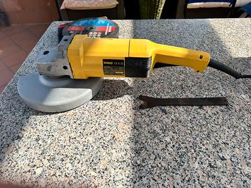 Smerigliatrice DEWALT Ø 230mm Made in England